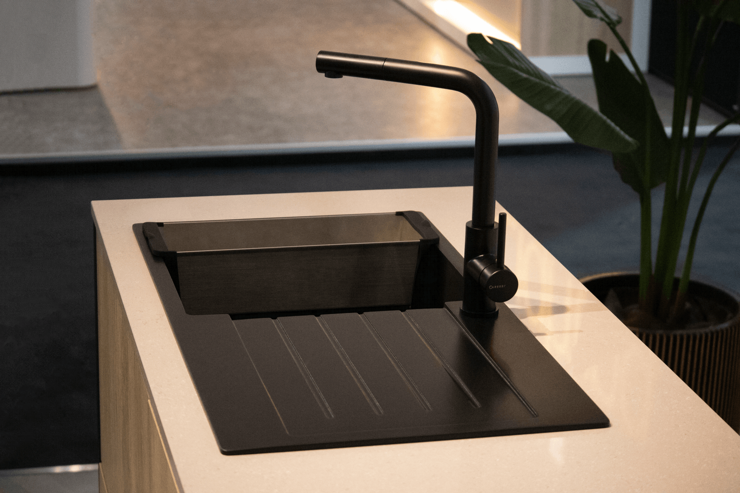 Basic hoeft niet basic te zijn - ontdek Basic Line in zwart